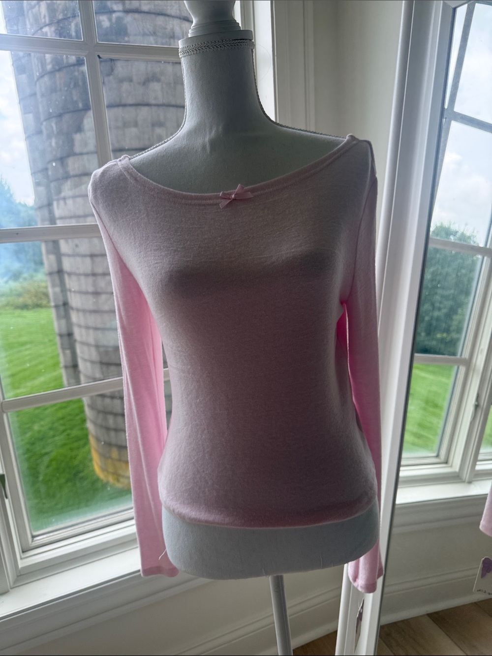 Women’s Lightweight Pink Boatneck Sweater